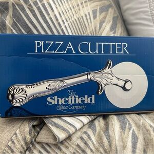 Sheffield Silverplate Pizza/cheese, etc. Cutter. NEW IN BOX!
